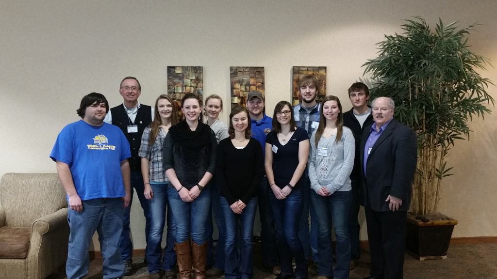 CMPS Rep. Bob Lanka and TWS President Gary Potts with members of the SDSU Student Chapter of TWS.